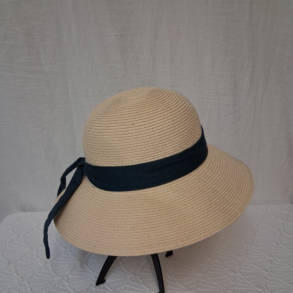 FURTALK Chic Tan Sun Hat with Navy Band - Picture 8 of 14